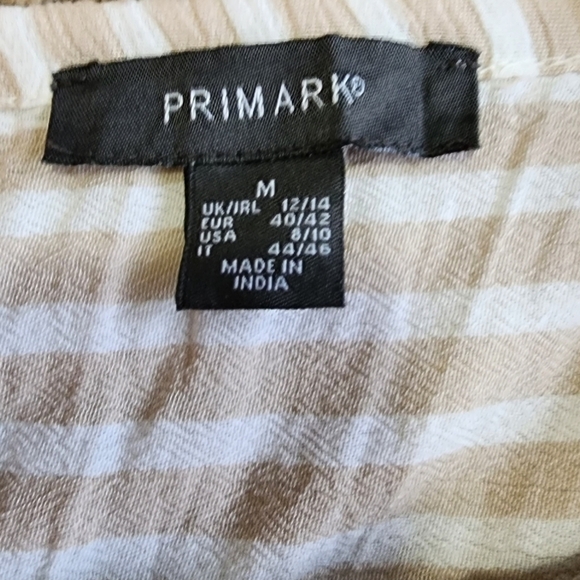 3/$15 Primark Off-the-Shoulder Beige & White Stripe Crop Top - Medium - Picture 6 of 9